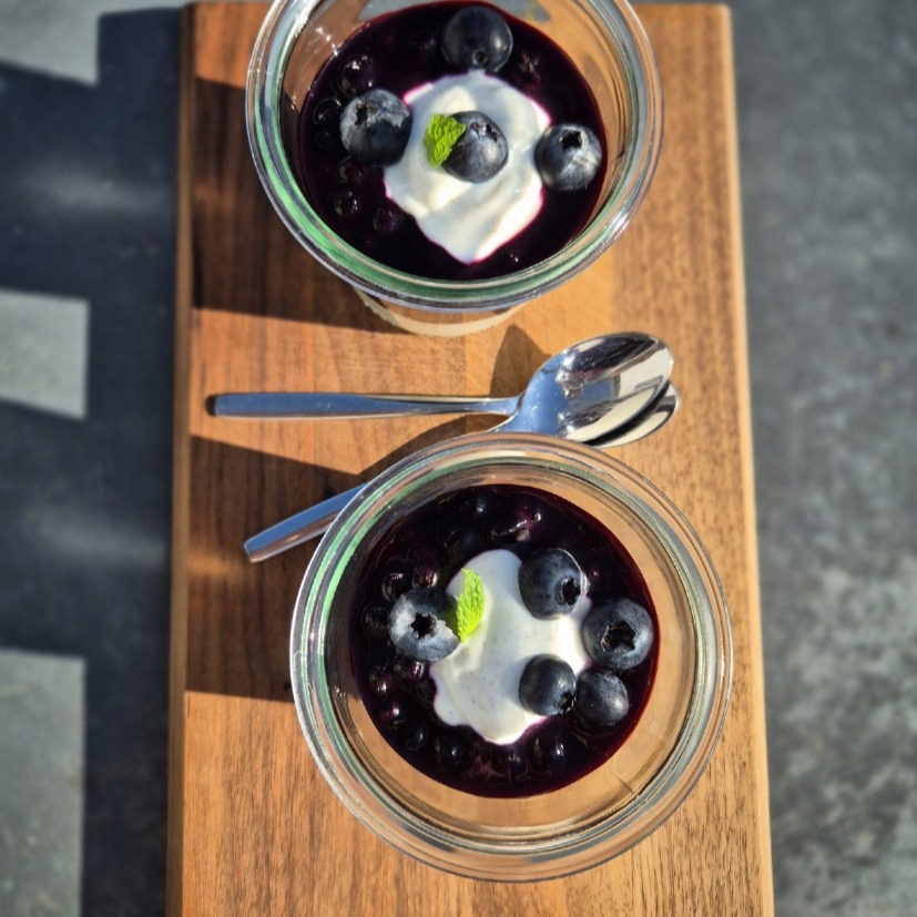 Heidelbeer-Vanille-Quark im Glas aus dem Rezeptheft